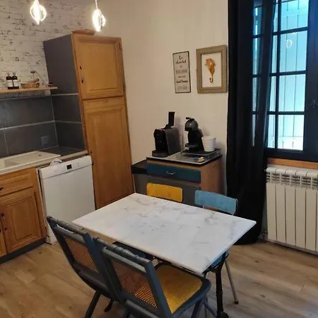 Maison Spacieuse Et Lumineuse+ *