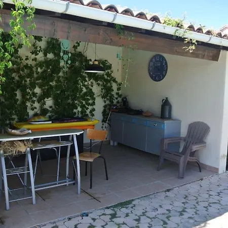 Maison Spacieuse Et Lumineuse+ Villa